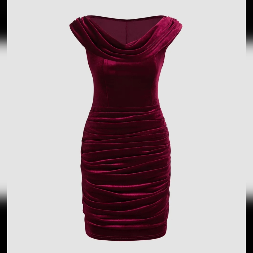 Velvet off shoulder solid rouched mini dress